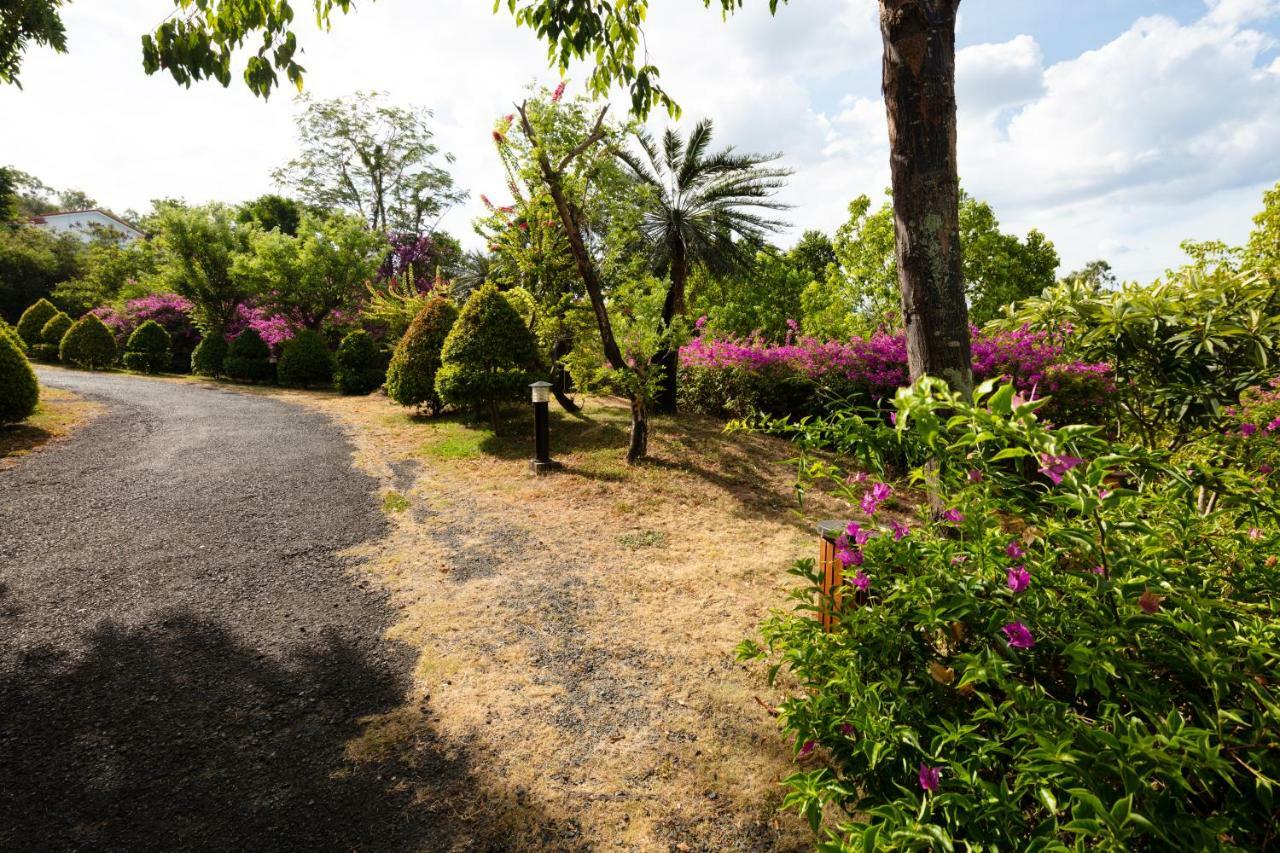 Nui Thom Ecolodge Tuy Hoà Ngoại thất bức ảnh